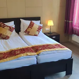 Hotel Sun-house Pension&restaurant -parkingfree-