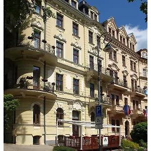 Отель Cajkovskij ****
