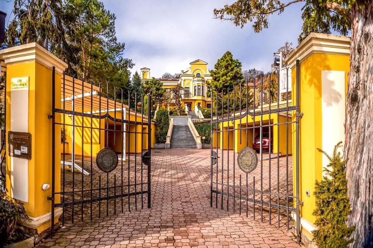Parkhotel Μπρνο